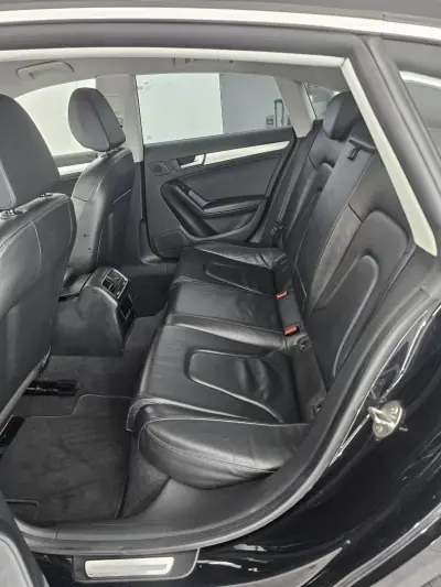 Audi A5 Sportback 2011 - 17500 EUR, 123569 km - AUTO.MOTO.pt - 123569km - foto 26 de 29