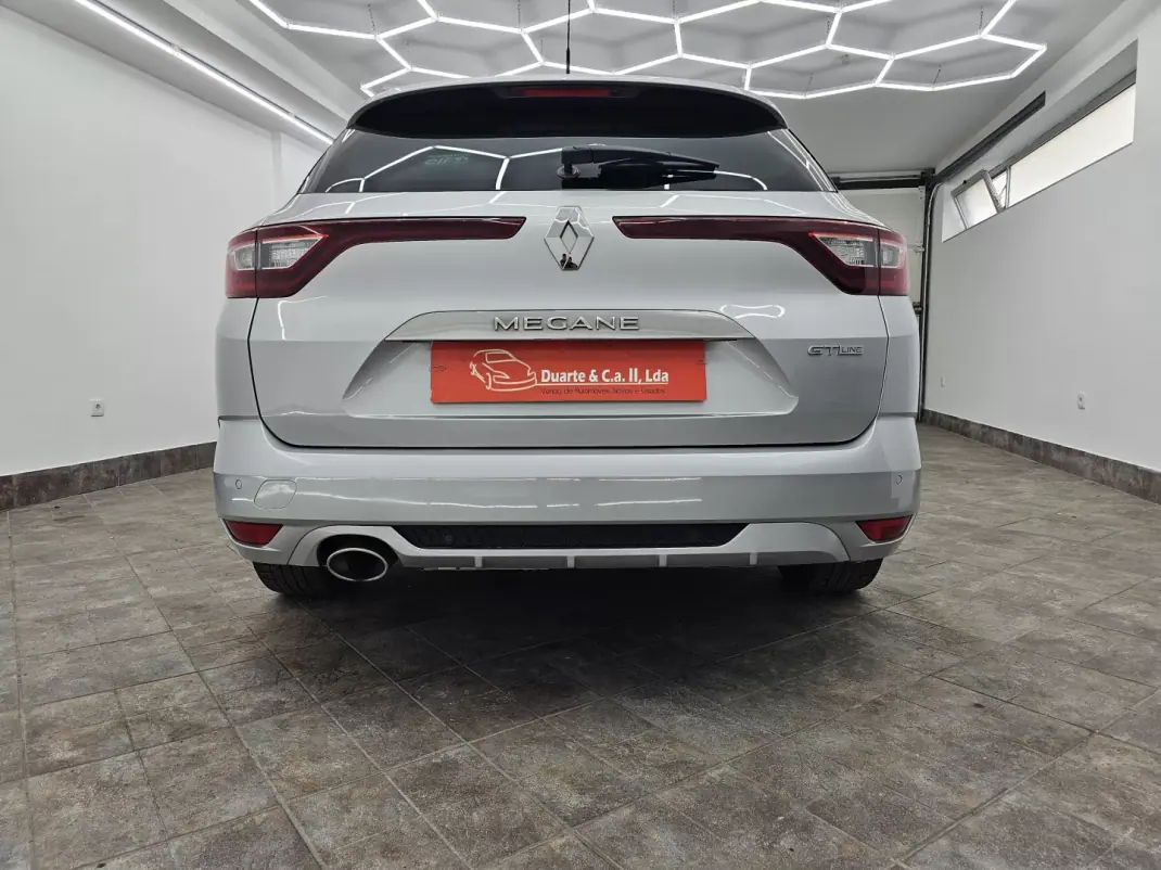 Renault Mégane Sport Tourer 2019 - 11950 EUR, 286730 km - 286730km - foto 26 de 52