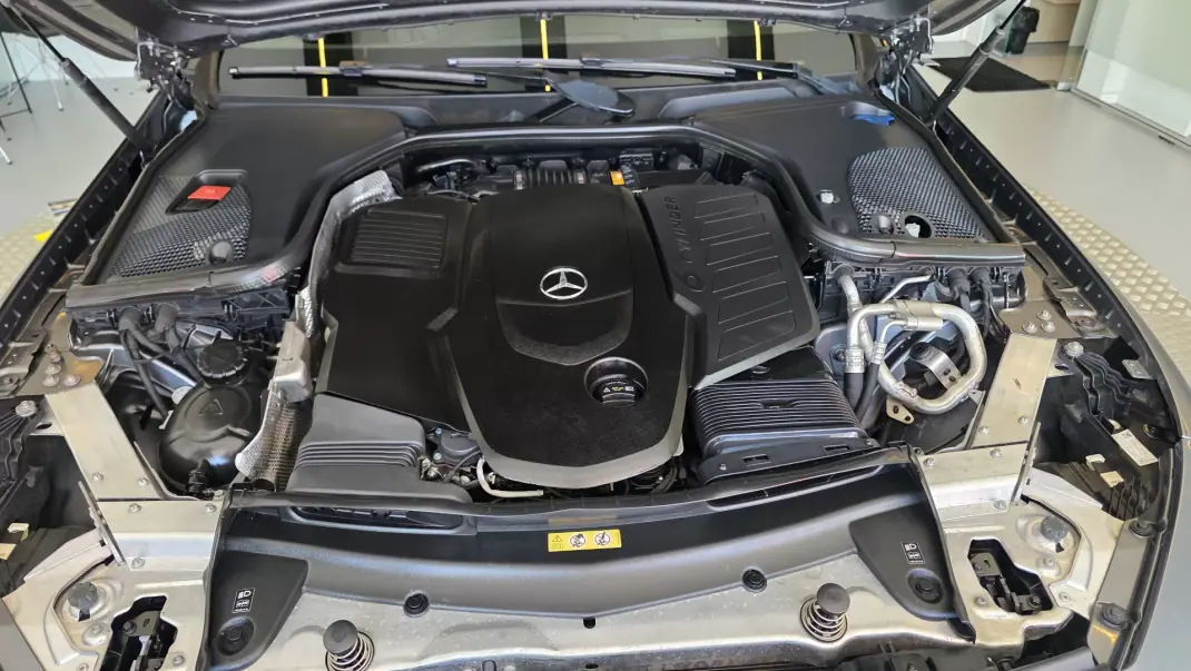 Mercedes-Benz CLS 400 2019 - 44500 EUR, 165703 km - AUTO.MOTO.pt - 165703km - foto 28 de 73