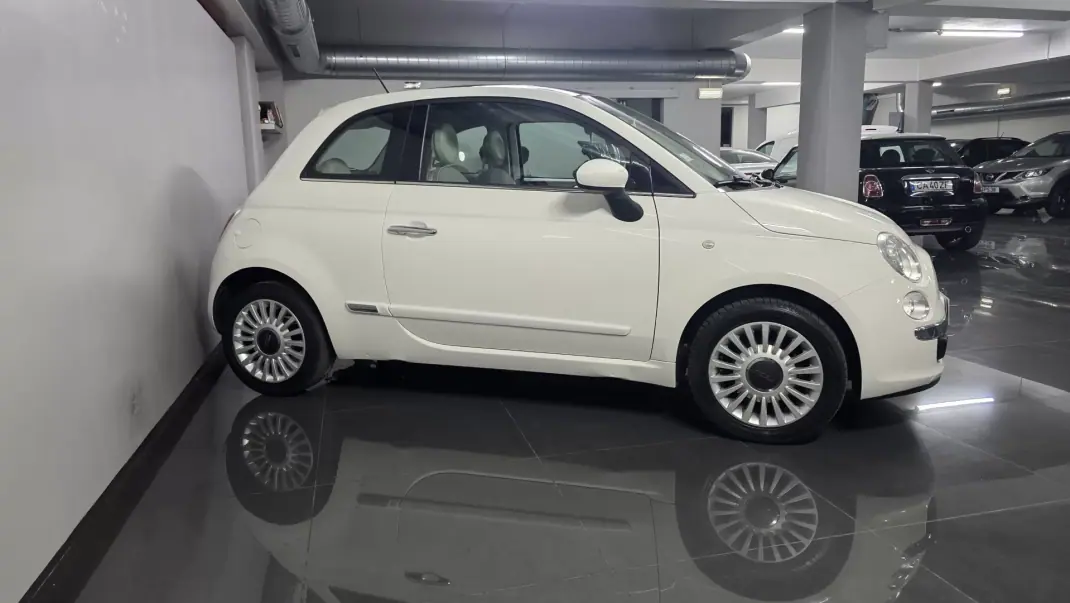 Fiat 500 2012 - 7990 EUR, 123000 km - AUTO.MOTO.pt - 123000km - foto 3 de 19