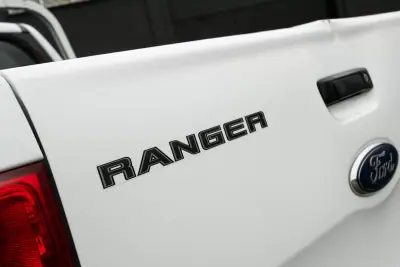 Ford Ranger 2023 - 29999 EUR, 48000 km - AUTO.MOTO.pt - 48000km - foto 9 de 25