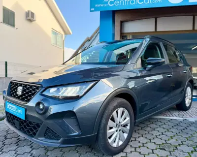 SEAT Arona 2023 - 16950 EUR, 44000 km - AUTO.MOTO.pt - 44000km - foto 5 de 32