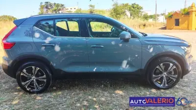 Volvo XC 40 2022 - 31950 EUR, 52139 km - AUTO.MOTO.pt - 52139km - foto 8 de 47