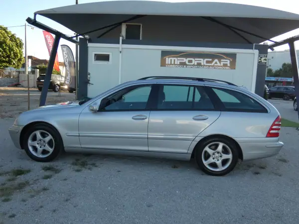 Mercedes-Benz C 220 2001 - 6750 EUR, 399999 km - AUTO.MOTO.pt - 399999km - foto 5 de 21