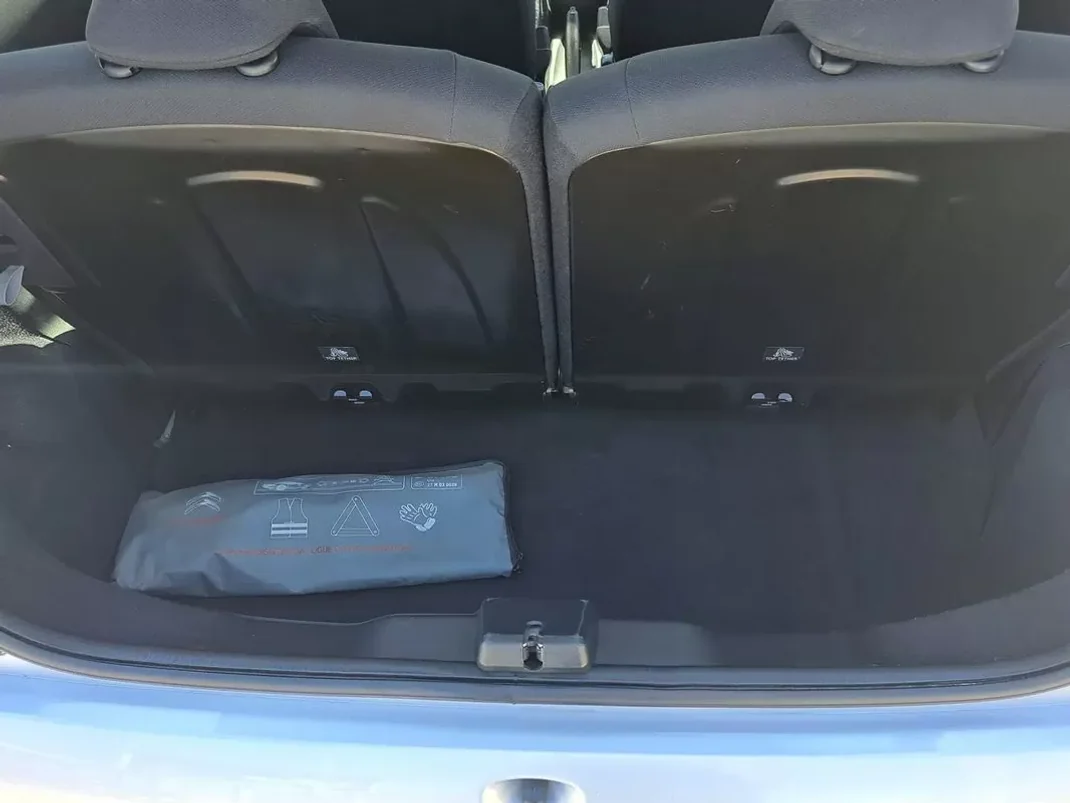 Citroën C1 2018 - 9500 EUR, 80000 km - AUTO.MOTO.pt - 80000km - foto 39 de 39