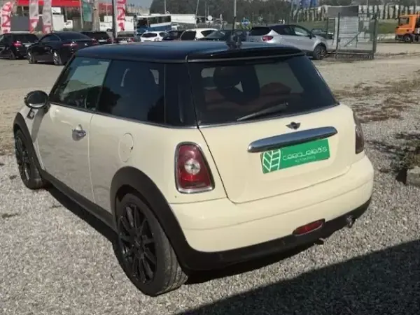 MINI Cooper 2009 - 9500 EUR, 165100 km - AUTO.MOTO.pt - 165100km - foto 9 de 30