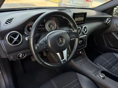 Mercedes-Benz A 180 2014 - 16500 EUR, 149990 km - 149990km - foto 14 de 34