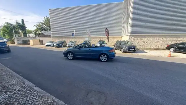 Peugeot 307 CC 2006 - 6490 EUR, 225826 km - AUTO.MOTO.pt - 225826km - foto 33 de 50