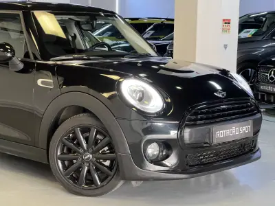MINI 5 Portas 2016 - 13990 EUR, 95000 km - AUTO.MOTO.pt - 95000km - foto 30 de 41