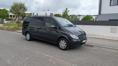Mercedes-Benz Viano 2005 - 15500 EUR, 296429 km - AUTO.MOTO.pt - 296429km - foto 5 de 17