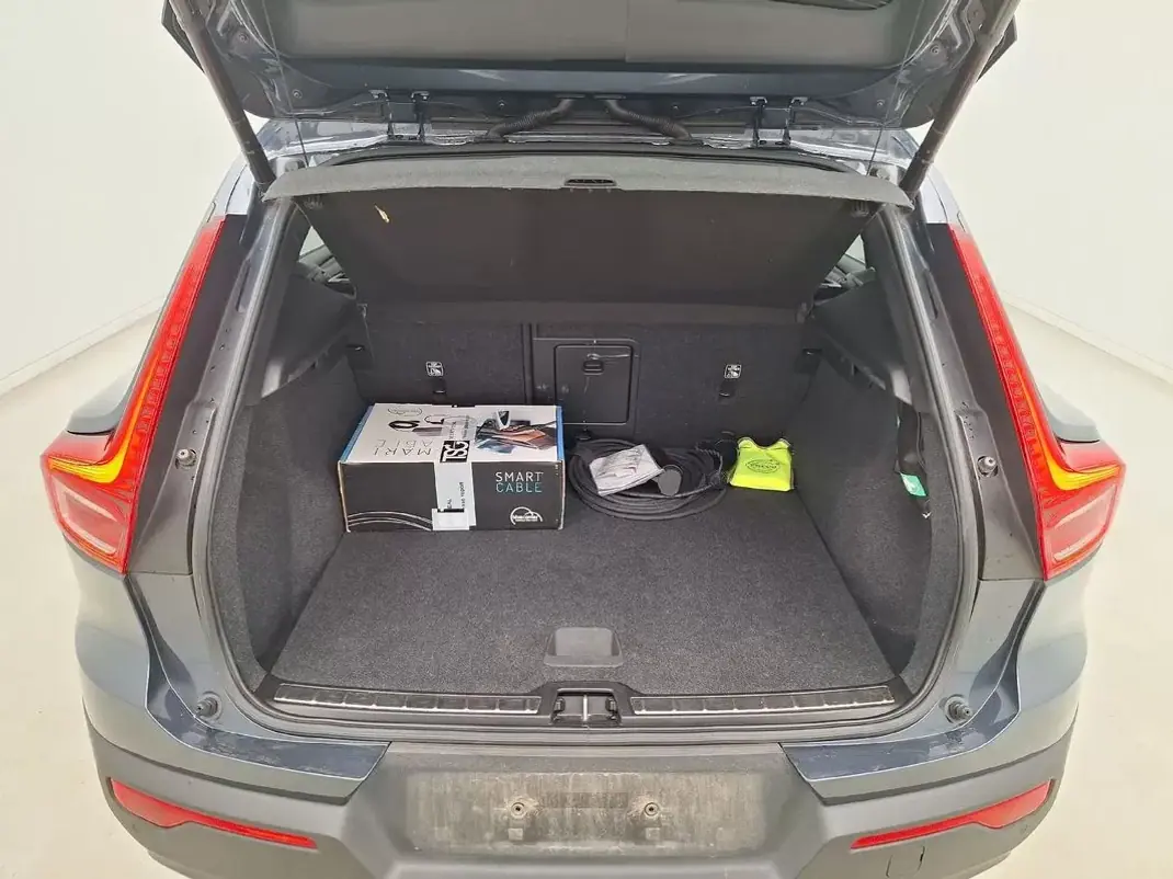 Volvo XC 40 2022 - 28750 EUR, 67798 km - 67798km - foto 3 de 11