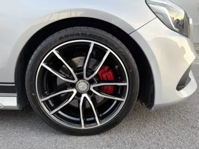 Mercedes-Benz A 220 2015 - 20500 EUR, 182231 km - AUTO.MOTO.pt - 182231km - foto 9 de 23