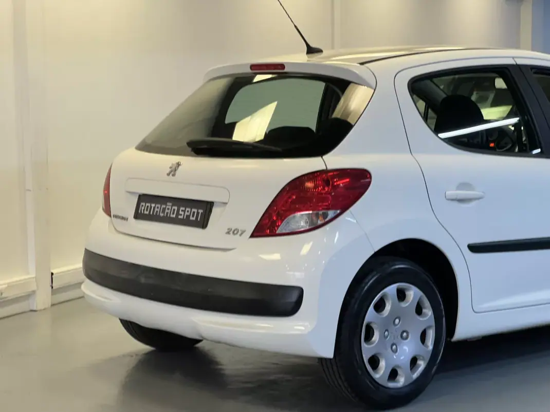 Peugeot 207 2010 - 6990 EUR, 125000 km - 125000km - foto 26 de 27