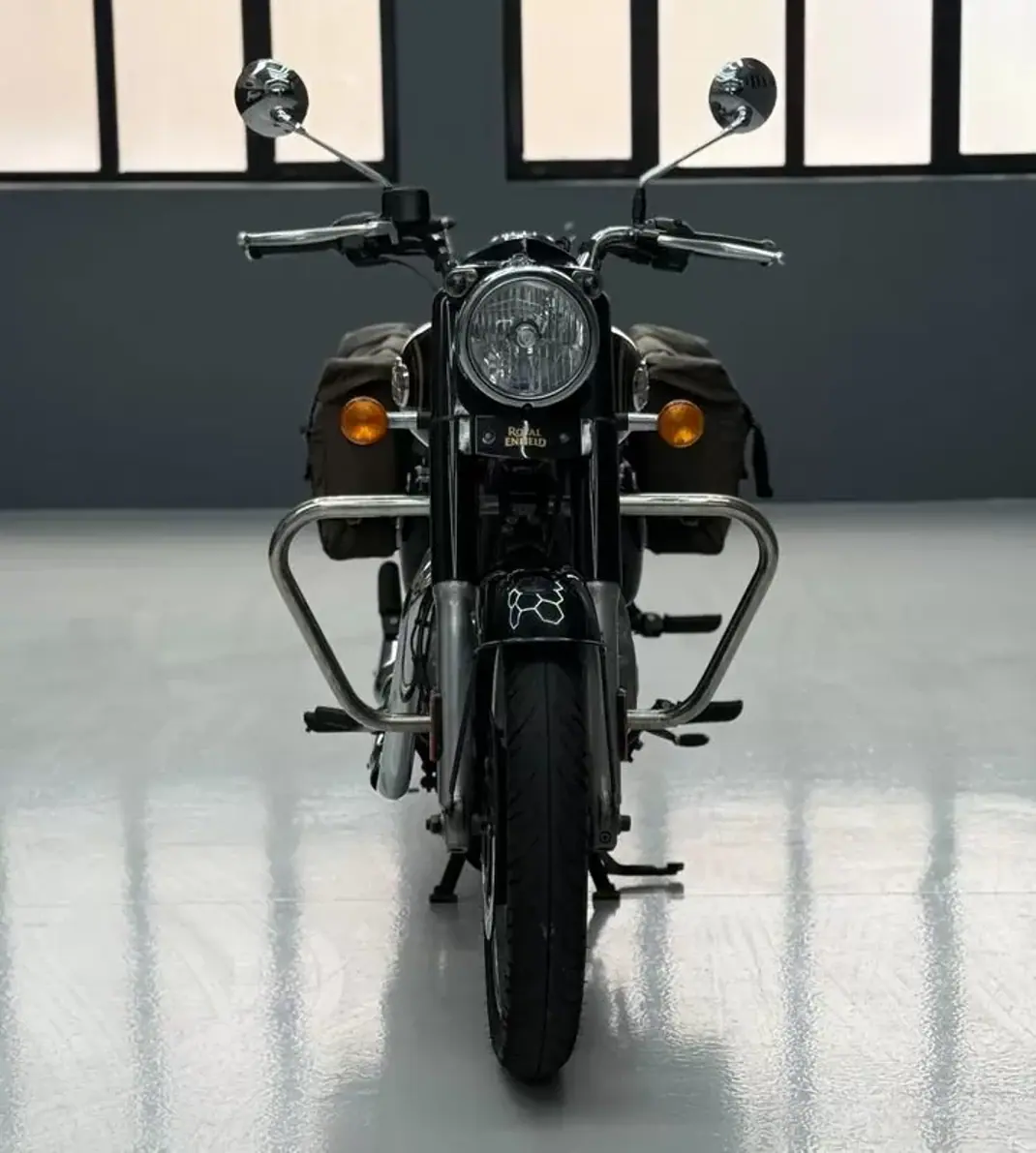 Royal Enfield Bullet Trials 500 Works Replica 2024 - 3950 EUR, 12701 km - AUTO.MOTO.pt - 12701km - foto 3 de 9