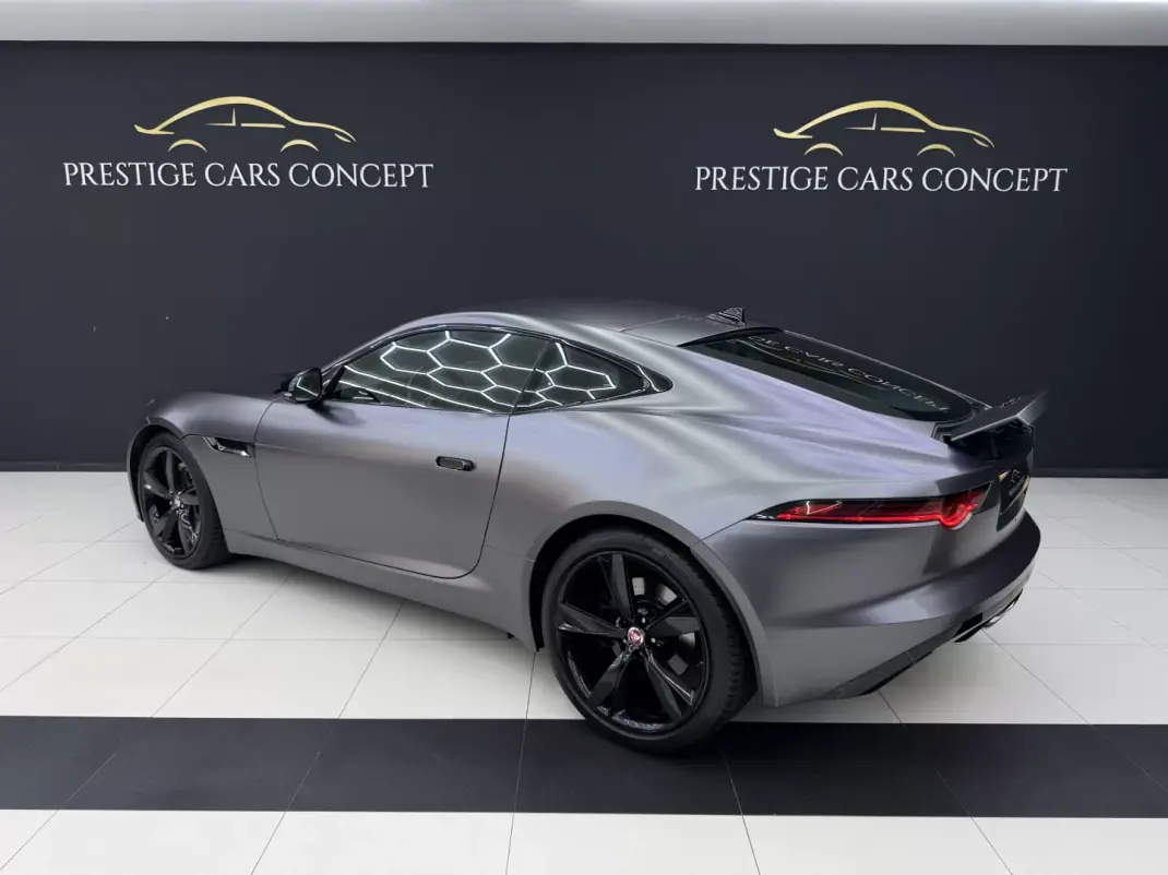 Jaguar F-Type 2018 - 48950 EUR, 57634 km - 57634km - foto 5 de 43