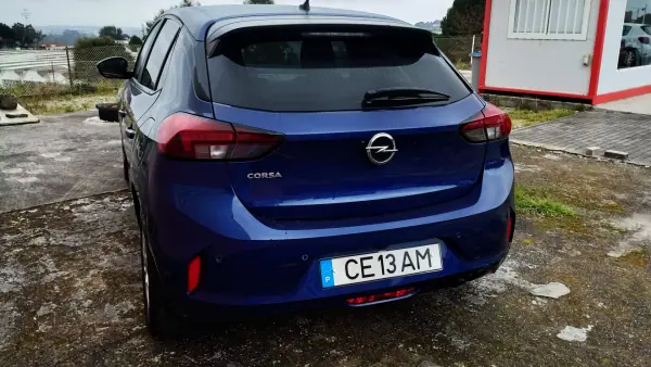 Opel Corsa 2021 - 12999 EUR, 47000 km - AUTO.MOTO.pt - 47000km - foto 6 de 31