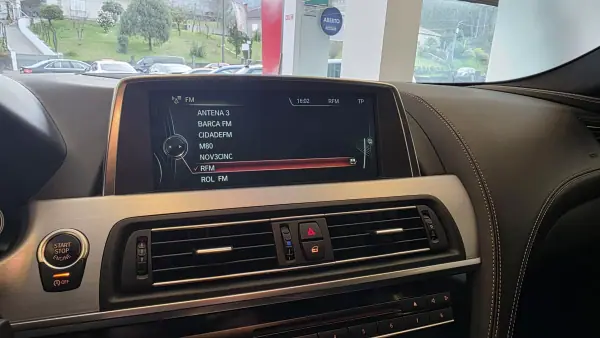 BMW 640 Gran Coupé 2013 - 25900 EUR, 181233 km - AUTO.MOTO.pt - 181233km - foto 42 de 66