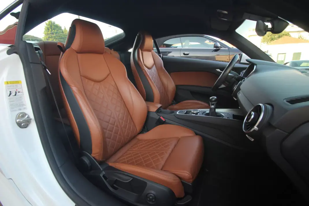 Audi TT Coupé 2015 - 23990 EUR, 242950 km - 242950km - foto 23 de 28