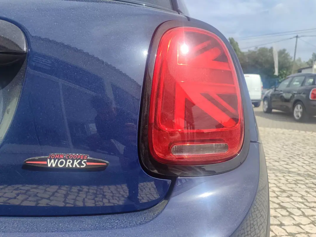 MINI Cooper 2016 - 14900 EUR, 200000 km - AUTO.MOTO.pt - 200000km - foto 21 de 21