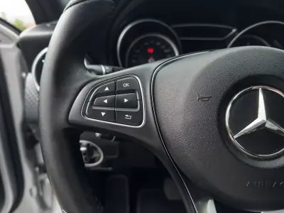 Mercedes-Benz A 180 2017 - 16990 EUR, 166000 km - AUTO.MOTO.pt - 166000km - foto 15 de 36