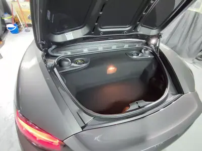 Porsche 718 Boxster 2019 - 64900 EUR, 68000 km - AUTO.MOTO.pt - 68000km - foto 13 de 36