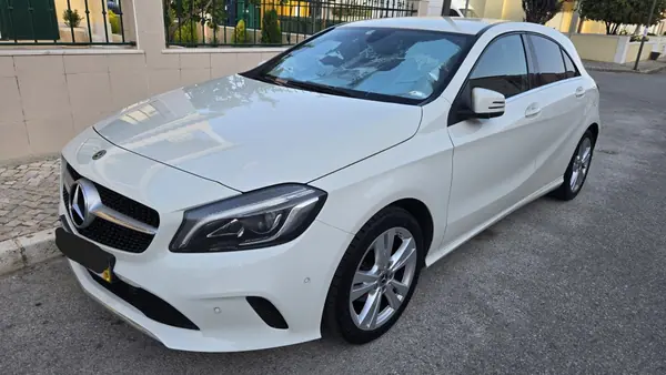 Mercedes-Benz A 180 2017 — photo 3 of 12
