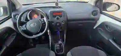Toyota Aygo 2017 - 8750 EUR, 124500 km - 124500km - foto 12 de 13