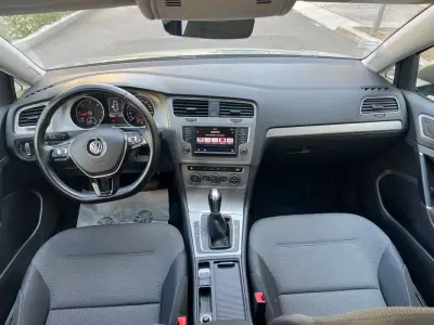 Volkswagen Golf Variant 2016 - 12950 EUR, 173000 km - AUTO.MOTO.pt - 173000km - foto 12 de 15