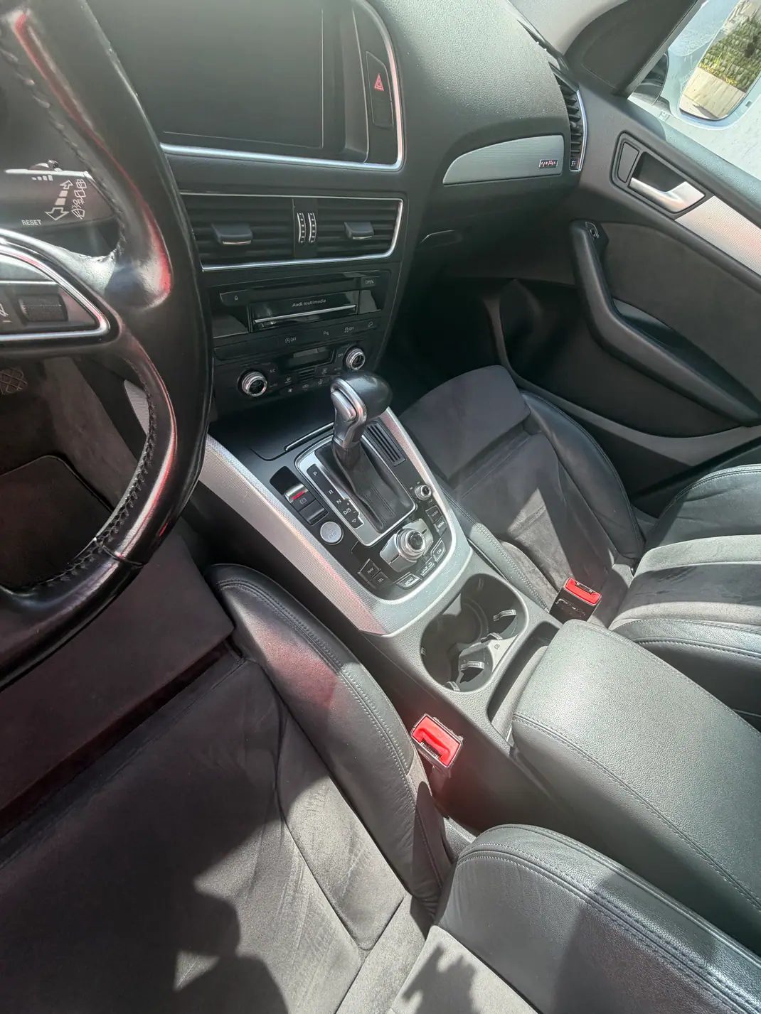 Audi Q5 2015 - 19500 EUR, 207500 km - 207500km - foto 5 de 5