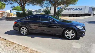 Mercedes-Benz CLS 250 2011 - 22980 EUR, 167559 km - AUTO.MOTO.pt - 167559km - foto 19 de 54