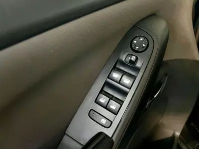 Citroën Grand C4 Spacetourer 2020 - 15900 EUR, 152000 km - AUTO.MOTO.pt - 152000km - foto 24 de 27