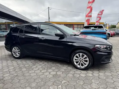 Fiat Tipo Station Wagon 2017 - 8990 EUR, 194000 km - AUTO.MOTO.pt - 194000km - foto 5 de 37