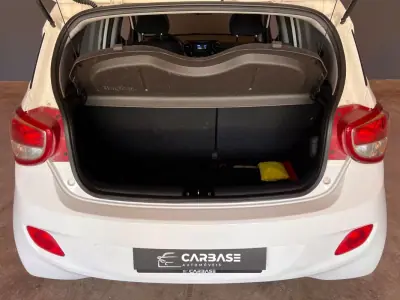 Hyundai i10 2015 - 7490 EUR, 97172 km - 97172km - foto 15 de 16