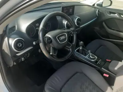 Audi A3 Sportback 2013 - 13000 EUR, 193468 km - AUTO.MOTO.pt - 193468km - foto 10 de 28