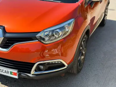 Renault Captur 2016 - 11900 EUR, 102000 km - AUTO.MOTO.pt - 102000km - foto 45 de 50