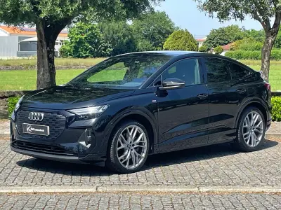 Audi Q4 Sportback e-tron 2022 - 41000 EUR, 54000 km - AUTO.MOTO.pt - 54000km - foto 2 de 28