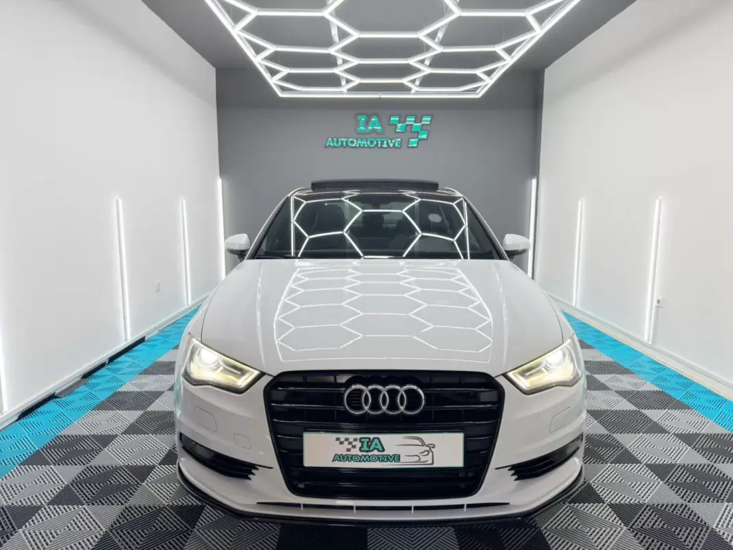 Audi A3 Limousine 2014 - 19750 EUR, 184000 km - AUTO.MOTO.pt - 184000km - foto 2 de 25