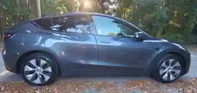 Tesla Model Y 2022 — foto 4 de 14