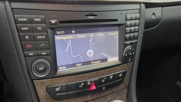 Mercedes-Benz CLS 320 2008 - 11900 EUR, 248910 km - 248910km - foto 49 de 64