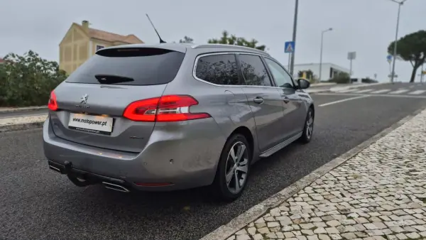 Peugeot 308 SW 2016 - 11480 EUR, 219000 km - AUTO.MOTO.pt - 219000km - foto 4 de 14
