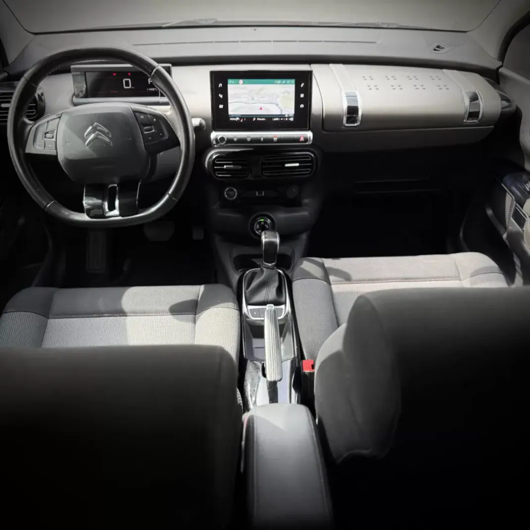 Citroën C4 Cactus 2018 - 11900 EUR, 114000 km - 114000km - foto 18 de 22