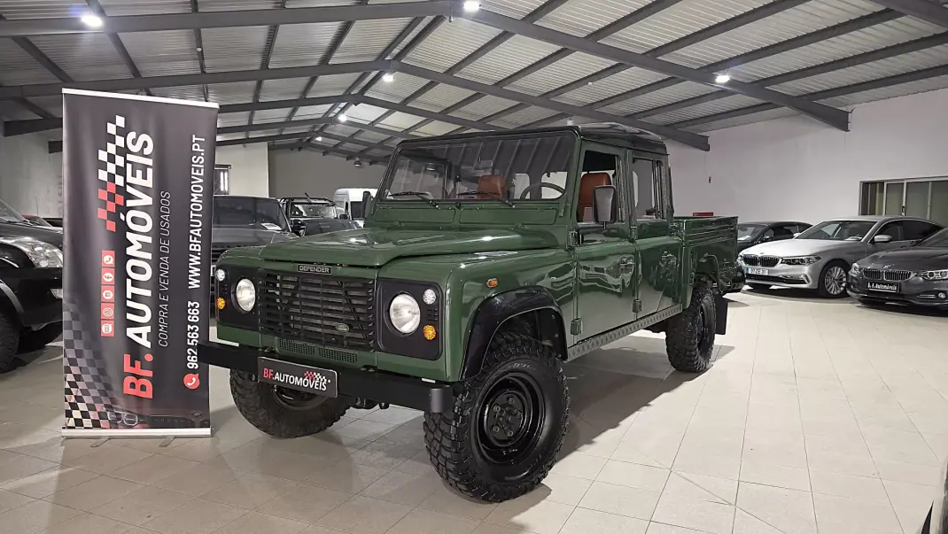 Land Rover Defender 1999 - 44500 EUR, 362319 km - AUTO.MOTO.pt - 362319km - foto 1 de 36