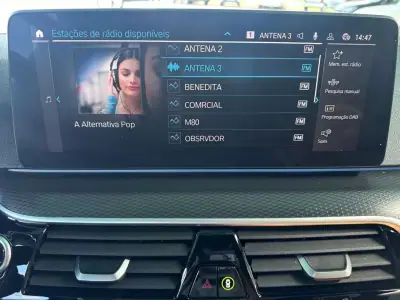 BMW 530e 2021 - 33900 EUR, 101252 km - AUTO.MOTO.pt - 101252km - foto 21 de 28