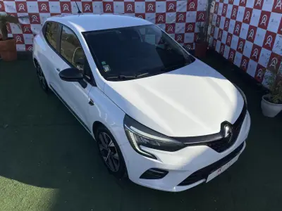 Renault Clio 2021 - 12490 EUR, 129465 km - AUTO.MOTO.pt - 129465km - foto 6 de 22