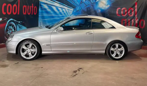 Mercedes-Benz CLK 220 2005 - 10999 EUR, 223000 km - AUTO.MOTO.pt - 223000km - foto 3 de 44