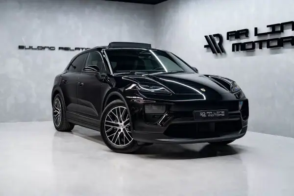Porsche Macan Electric 2026 Electric