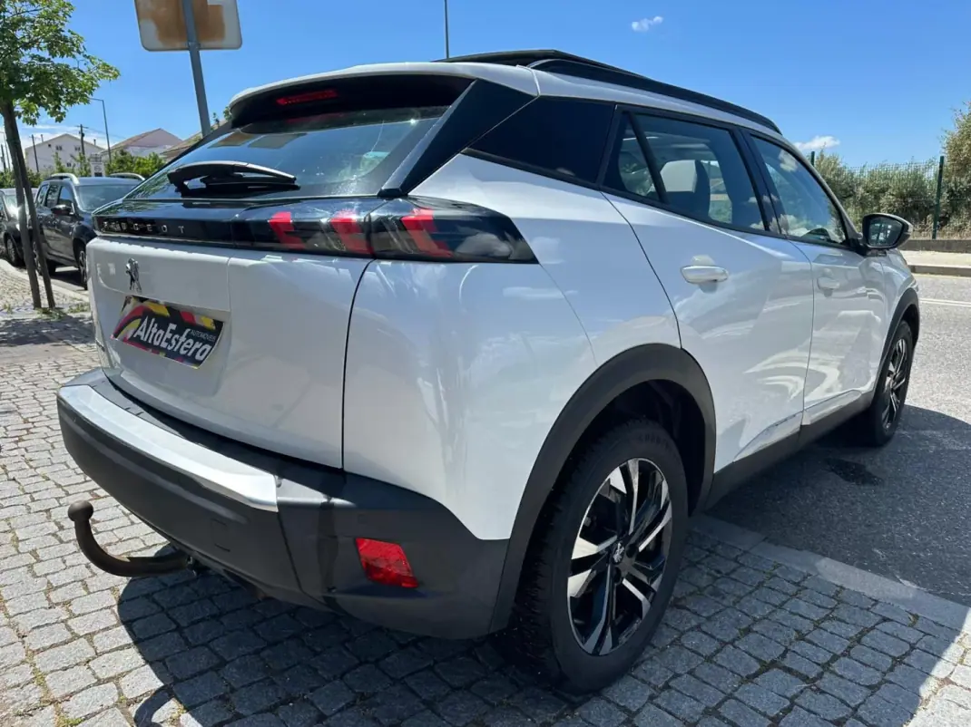 Peugeot 2008 2020 - 20900 EUR, 90290 km - AUTO.MOTO.pt - 90290km - foto 6 de 32