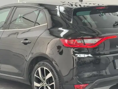 Renault Mégane 2019 - 15990 EUR, 111900 km - 111900km - foto 18 de 28
