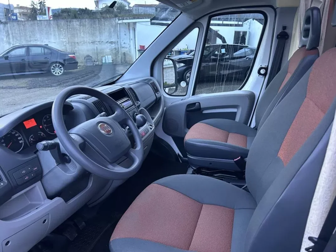 Fiat Ducato 2011 - 47500 EUR, 77530 km - AUTO.MOTO.pt - 77530km - foto 12 de 22