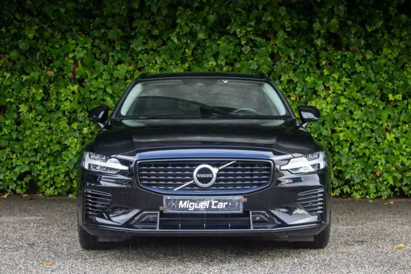 Volvo V60 2021 - 31900 EUR, 88100 km - AUTO.MOTO.pt - 88100km - foto 2 de 18